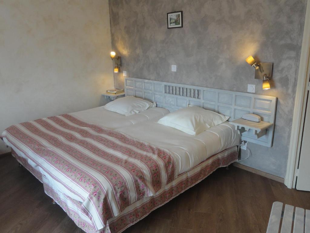 Logis Hotel Restaurant Planes Saillagouse Pokój zdjęcie