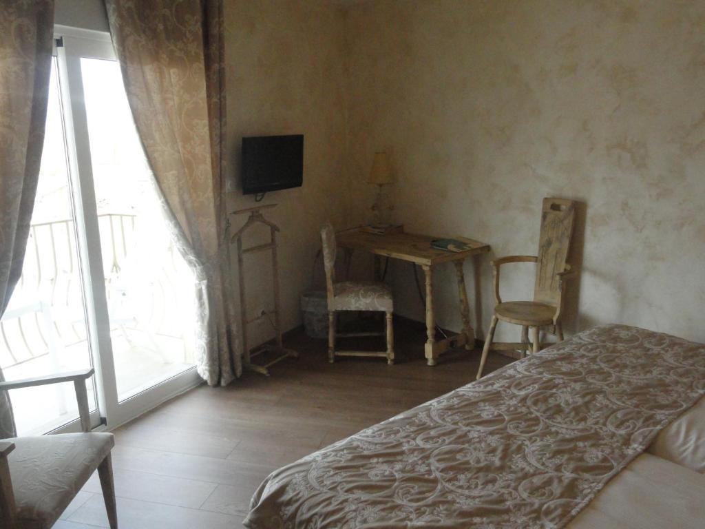 Logis Hotel Restaurant Planes Saillagouse Zewnętrze zdjęcie