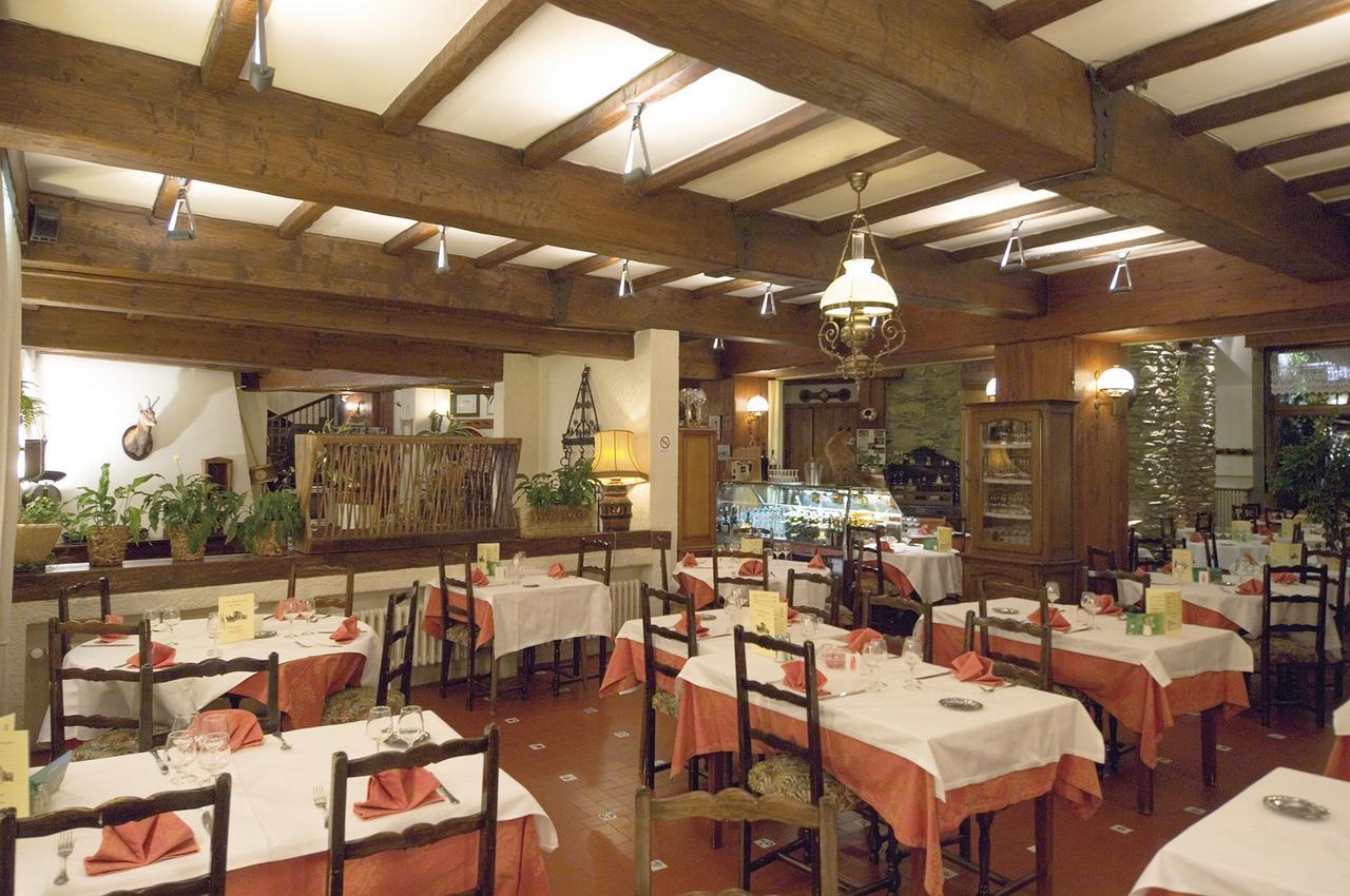 Logis Hotel Restaurant Planes Saillagouse Zewnętrze zdjęcie