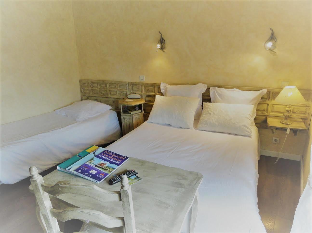 Logis Hotel Restaurant Planes Saillagouse Zewnętrze zdjęcie